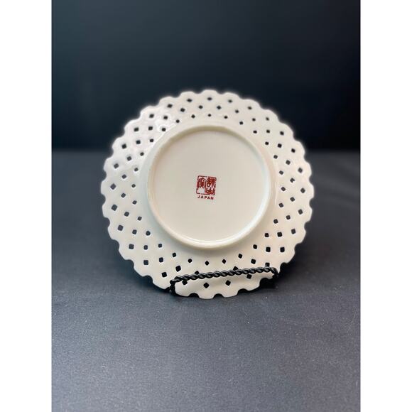 Vintage White Lattice-Edged Plate with Pink Lilies | 6" Made in Japan - Picture 4 of 6